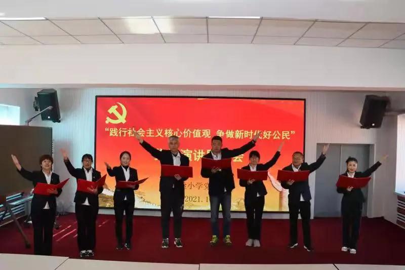 ab96cb2f13a349608414c909693a8792.Jpeg