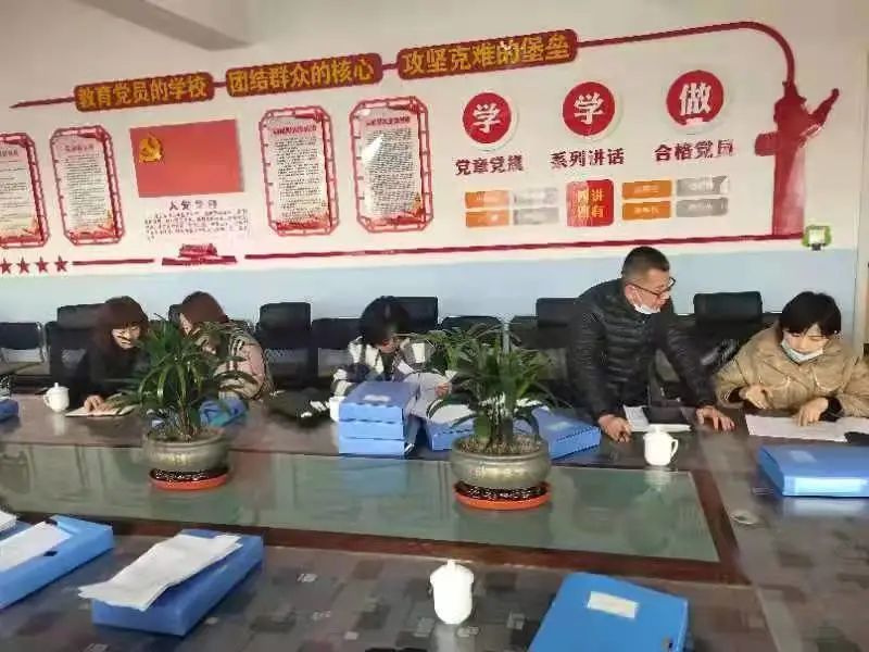 f5d2027b3b0f4a29a341ec9fe91ab037.Jpeg