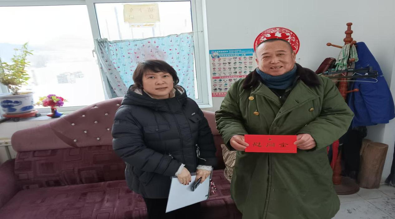 acec6a434e9147339831665791cfe8c0.Jpeg