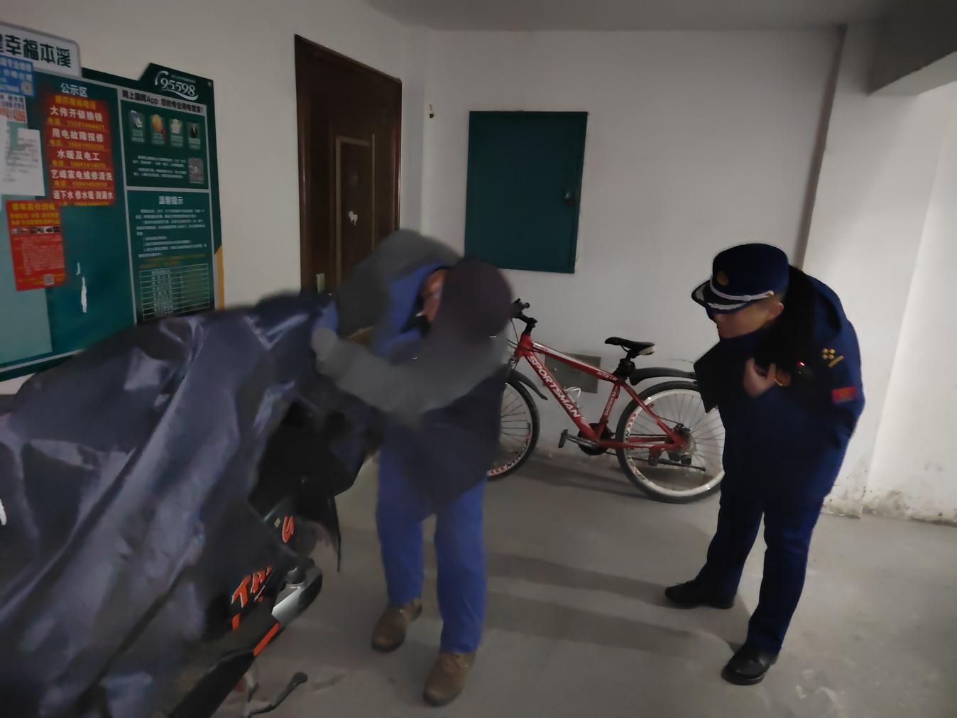 1f0befac3f44431389b79c18a5d23dcd.Jpeg