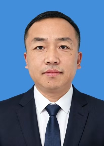 王瑞